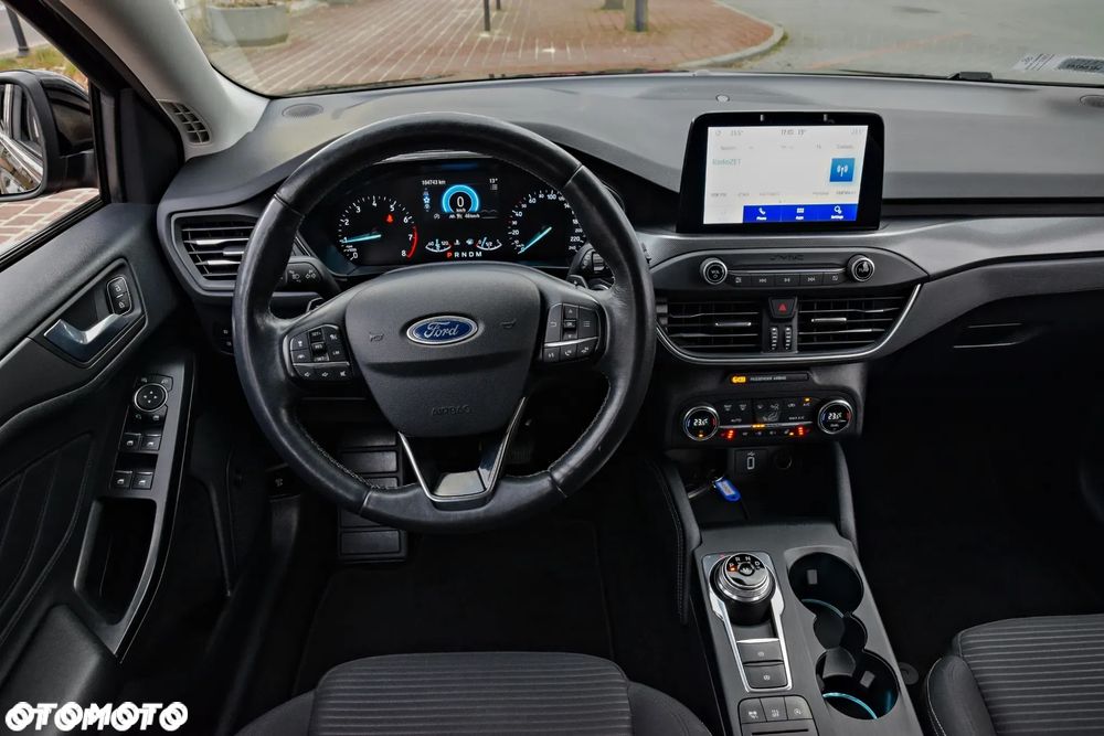 Ford Focus 1.5 EcoBoost Titanium X - 29