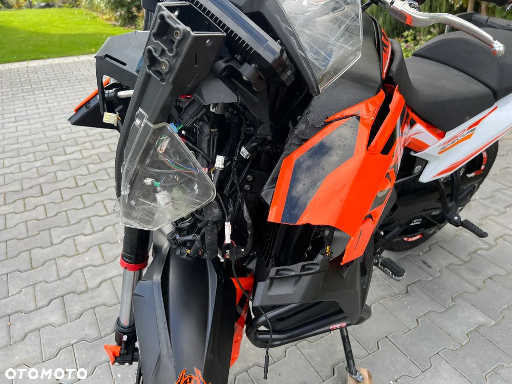 KTM Adventure - 16