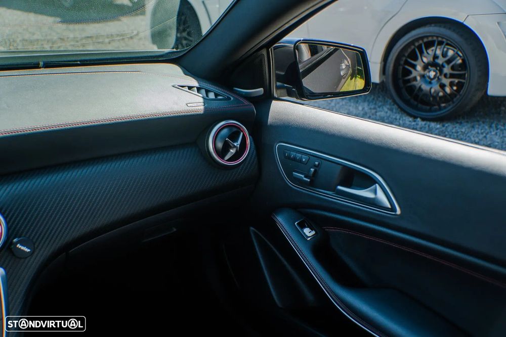 Mercedes-Benz A 200 d AMG Line Aut. - 24