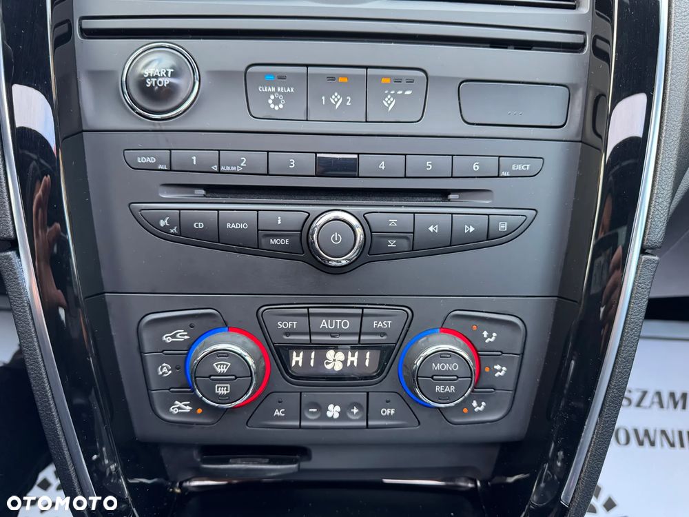Renault Latitude 3.0 V6 dCi Initiale - 37
