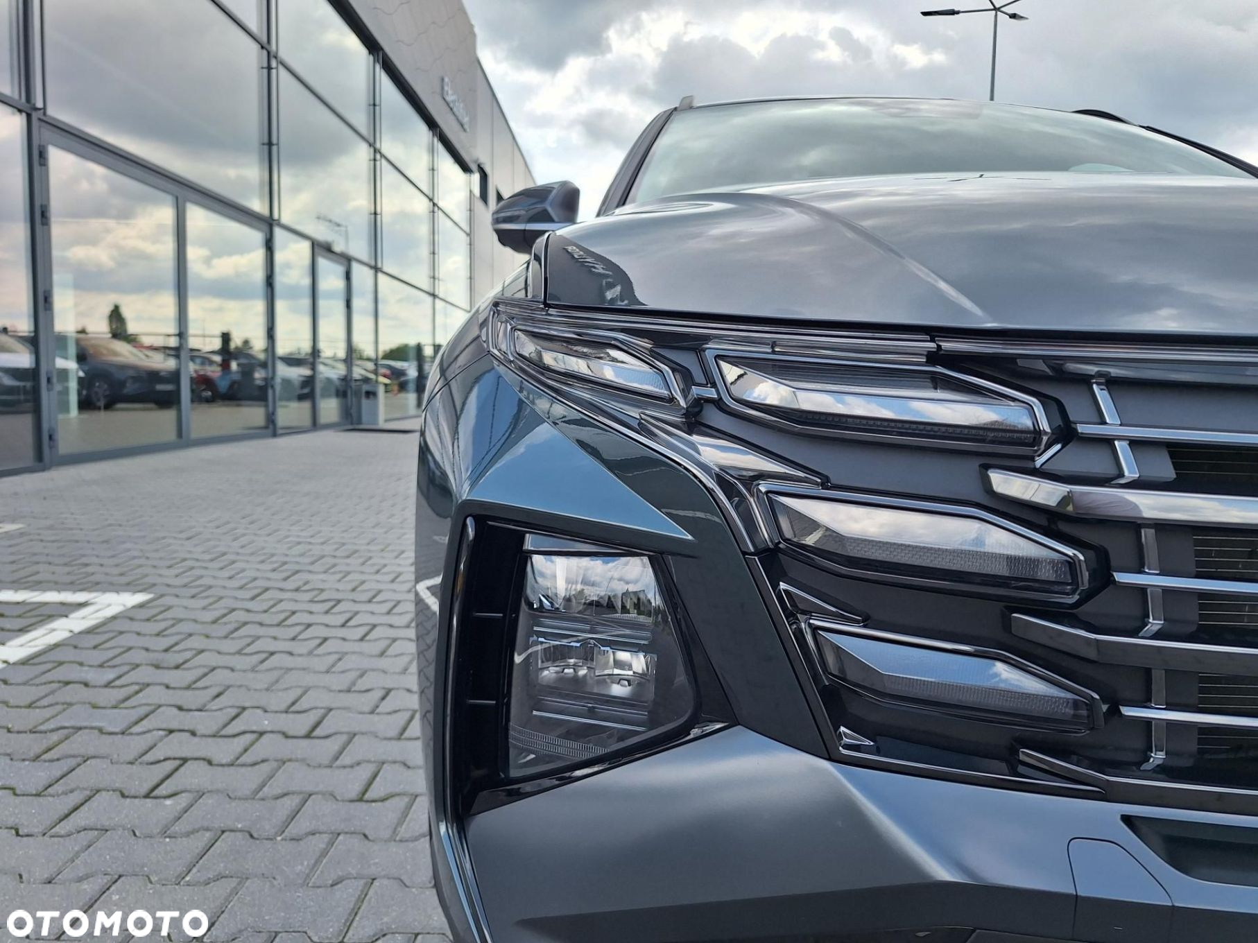 Hyundai Tucson - 8