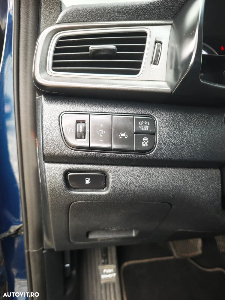 Kia Niro 1.6 GDI 2WD Aut. Spirit - 19