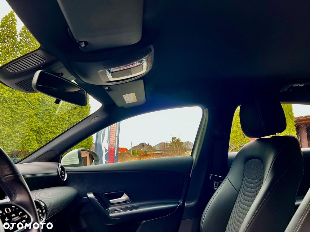 Mercedes-Benz Klasa A 200 d Style - 37