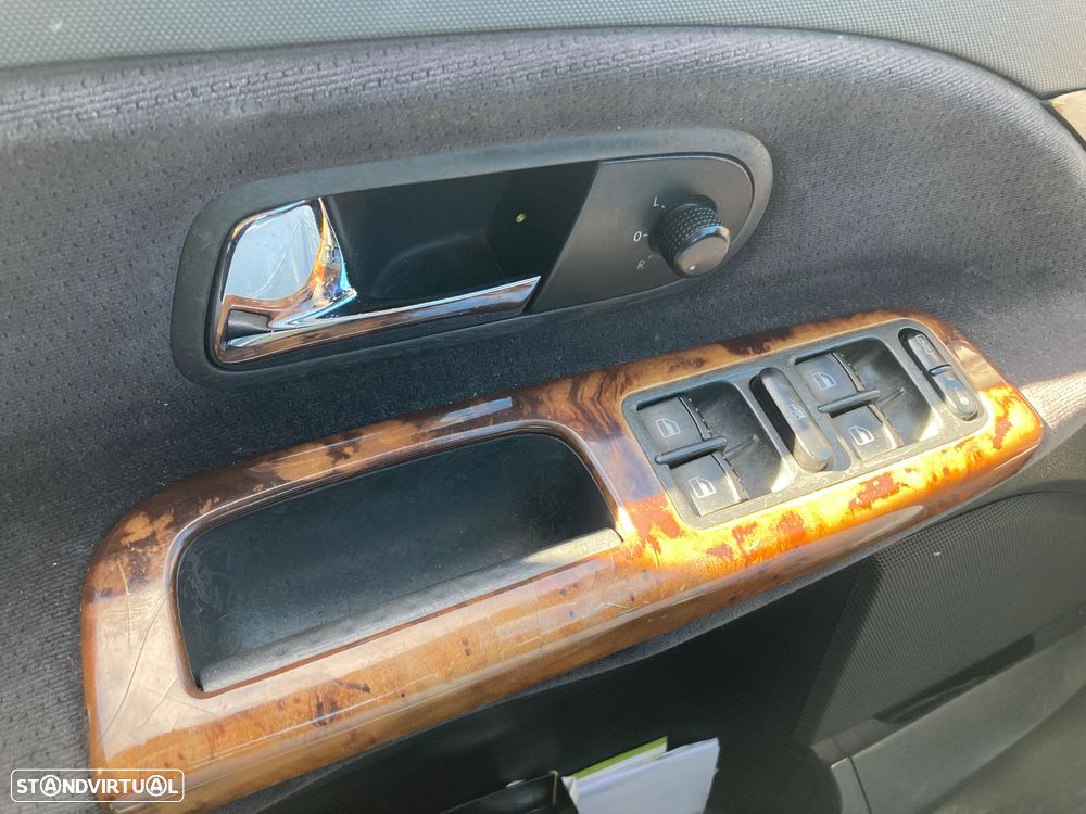 VW Sharan 1.9 TDi Trendline - 28