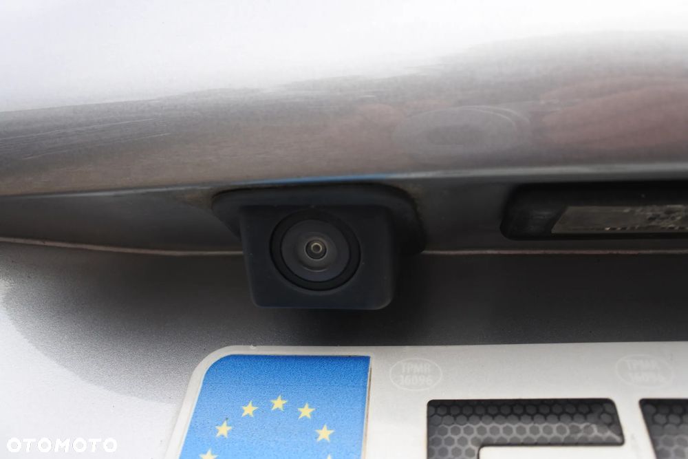 Peugeot 2008 PureTech 110 Stop&Start EAT6 Allure - 29