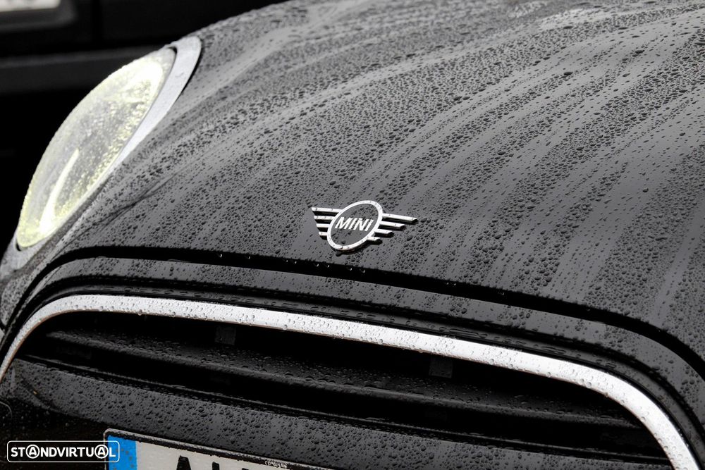 MINI 5 Portas Cooper Auto - 4