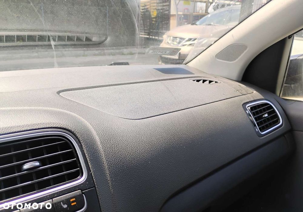 Volkswagen Polo - 19