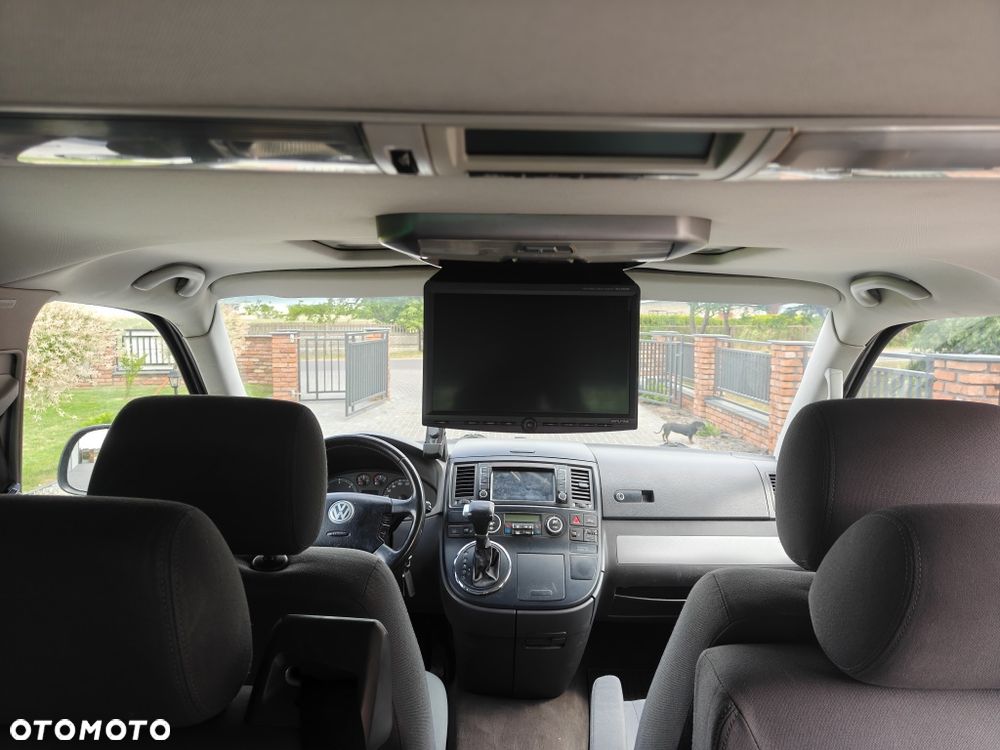 Volkswagen Multivan - 7