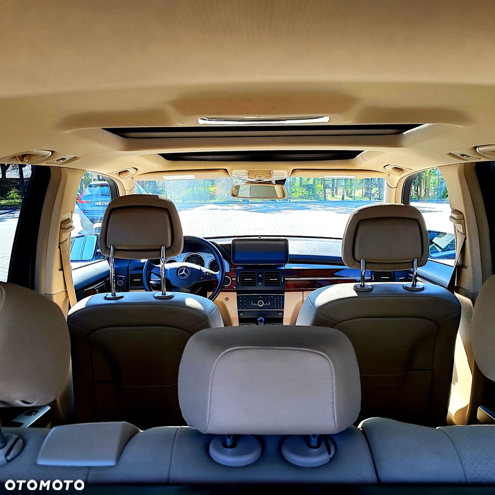 Mercedes-Benz GLK 350 4Matic 7G-TRONIC - 25