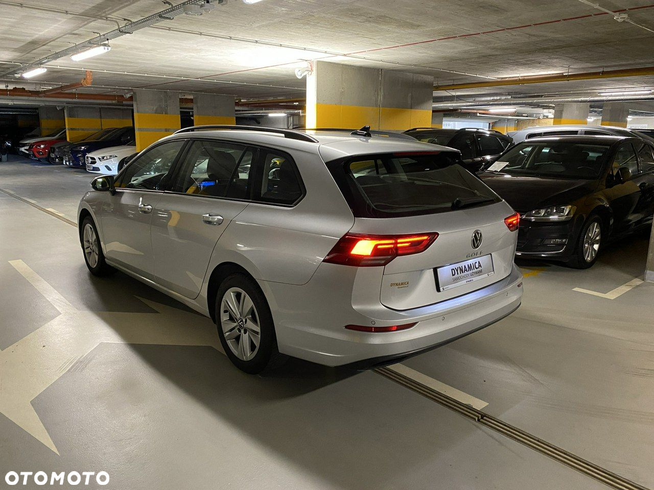 Volkswagen Golf - 5