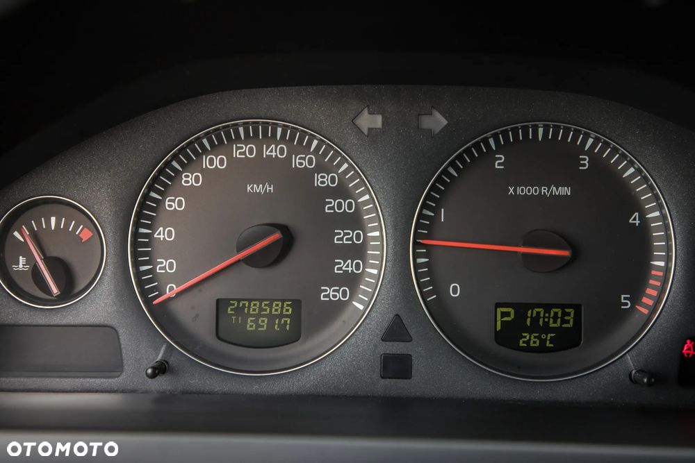 Volvo XC 90 2.4 D5 Executive - 21