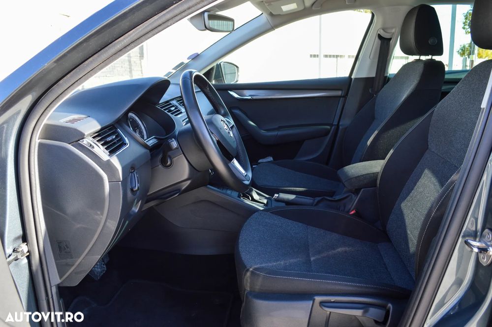 Skoda Octavia 1.5 TSI DSG MHEV Ambition - 29