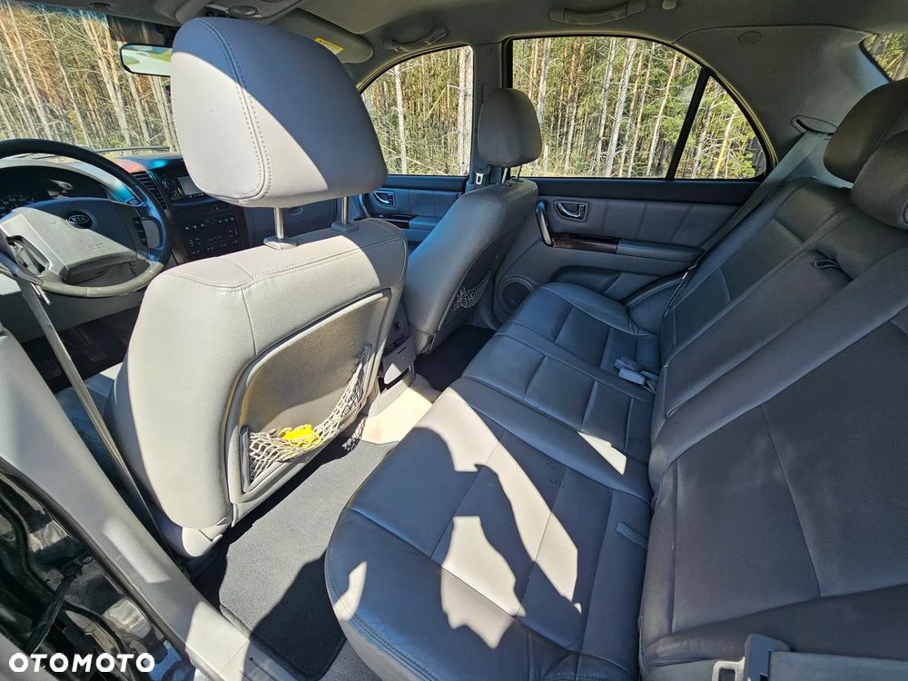 Kia Sorento - 10