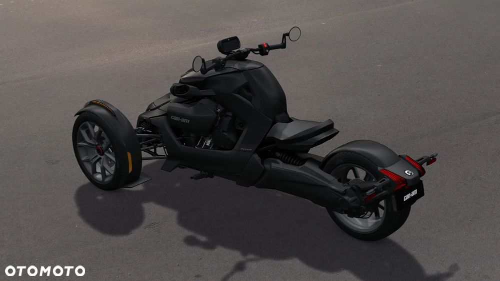 Can-Am Ryker - 8
