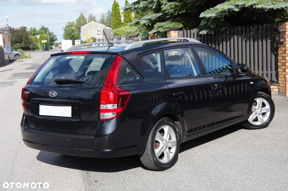 Kia Ceed 1.6 CVVT LX - 33