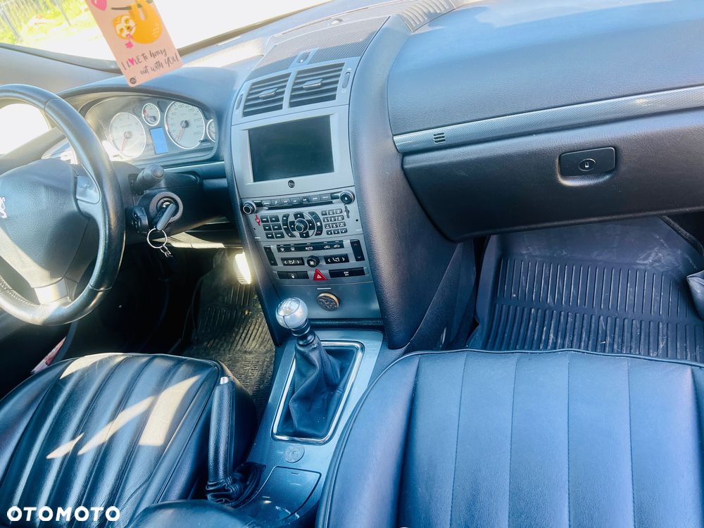 Peugeot 407 - 4