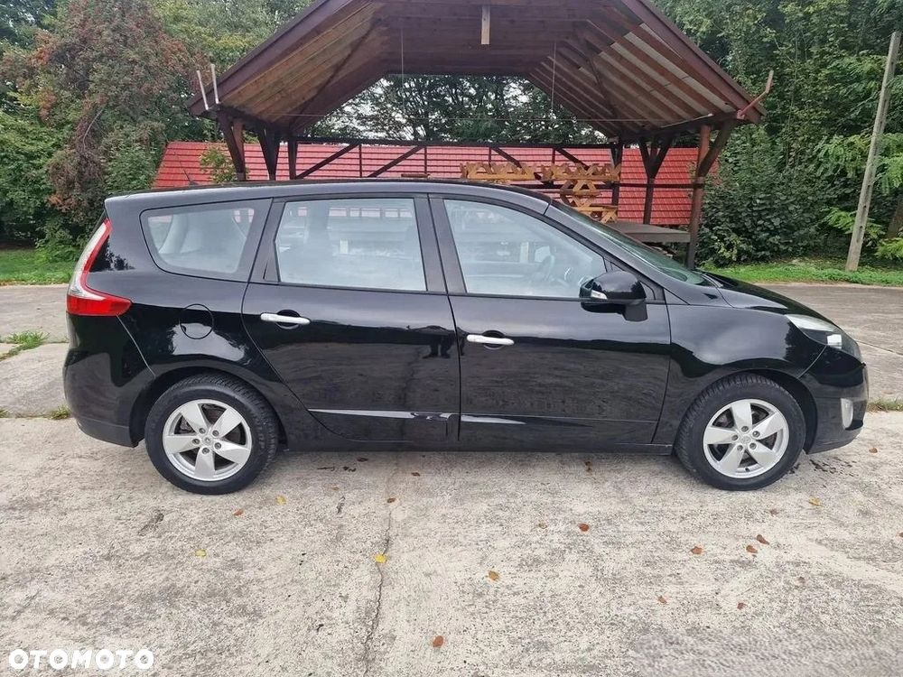 Renault Grand Scenic Gr 1.4 16V TCE Bose Edition - 6