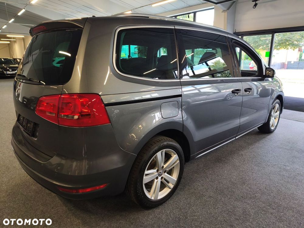 Volkswagen Sharan 2.0 TDI 4Mot Comfortline - 4
