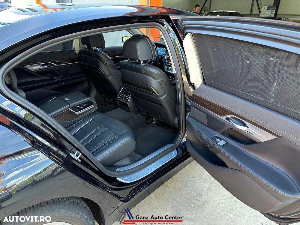 BMW Seria 7 740Le iPerformance - 18