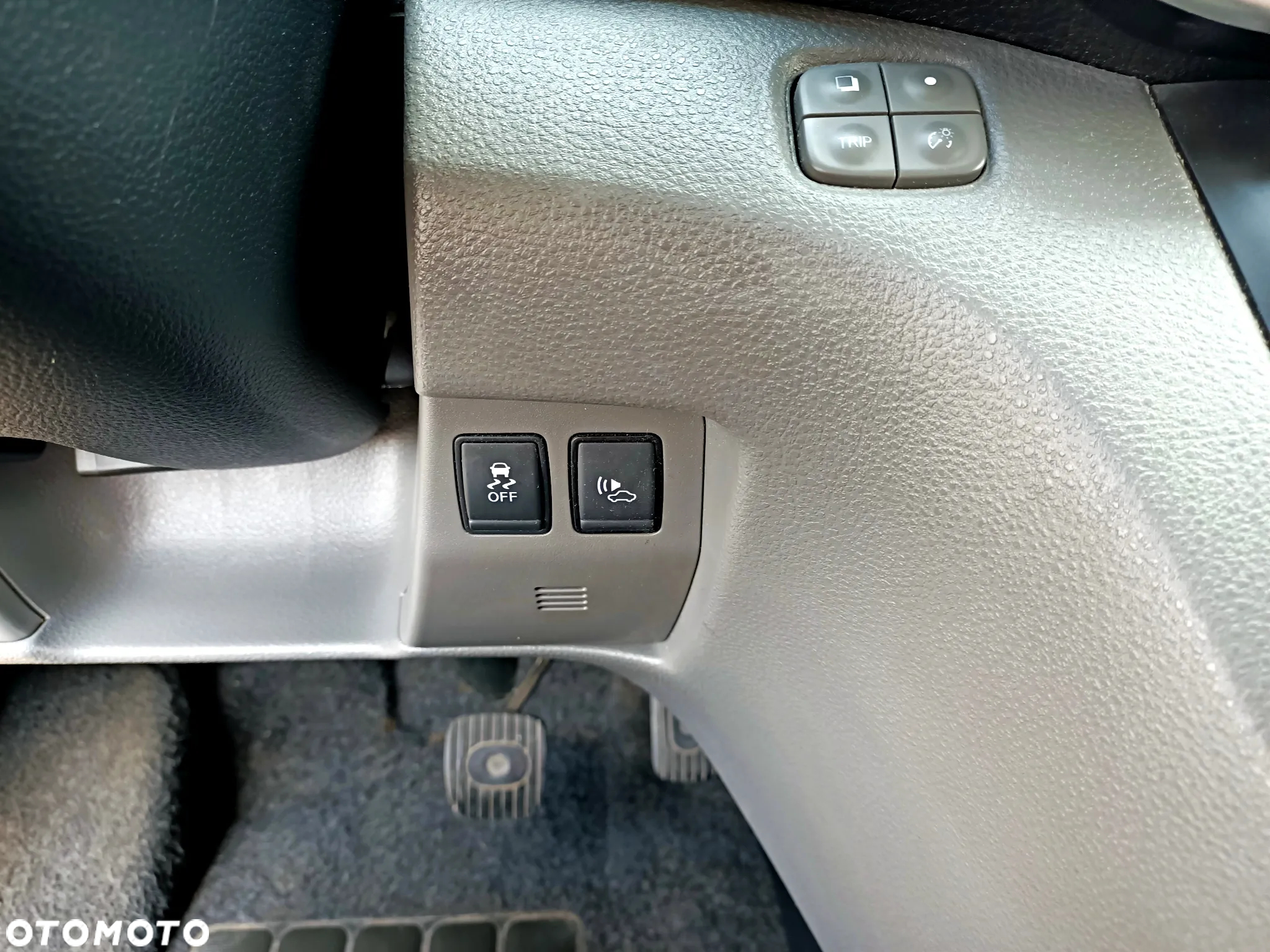 Nissan ENV 200 Maxi - 18
