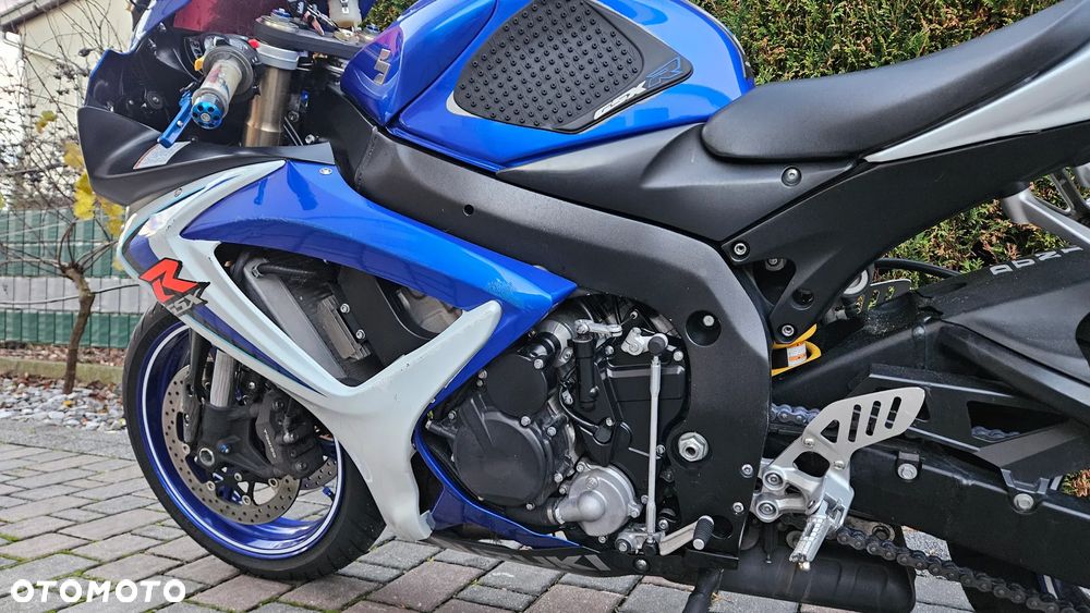 Suzuki GSX-R - 18