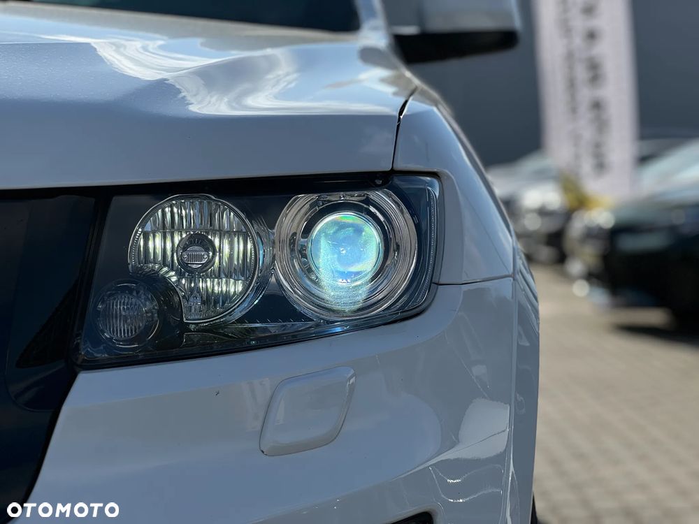 Jeep Grand Cherokee SRT - 12