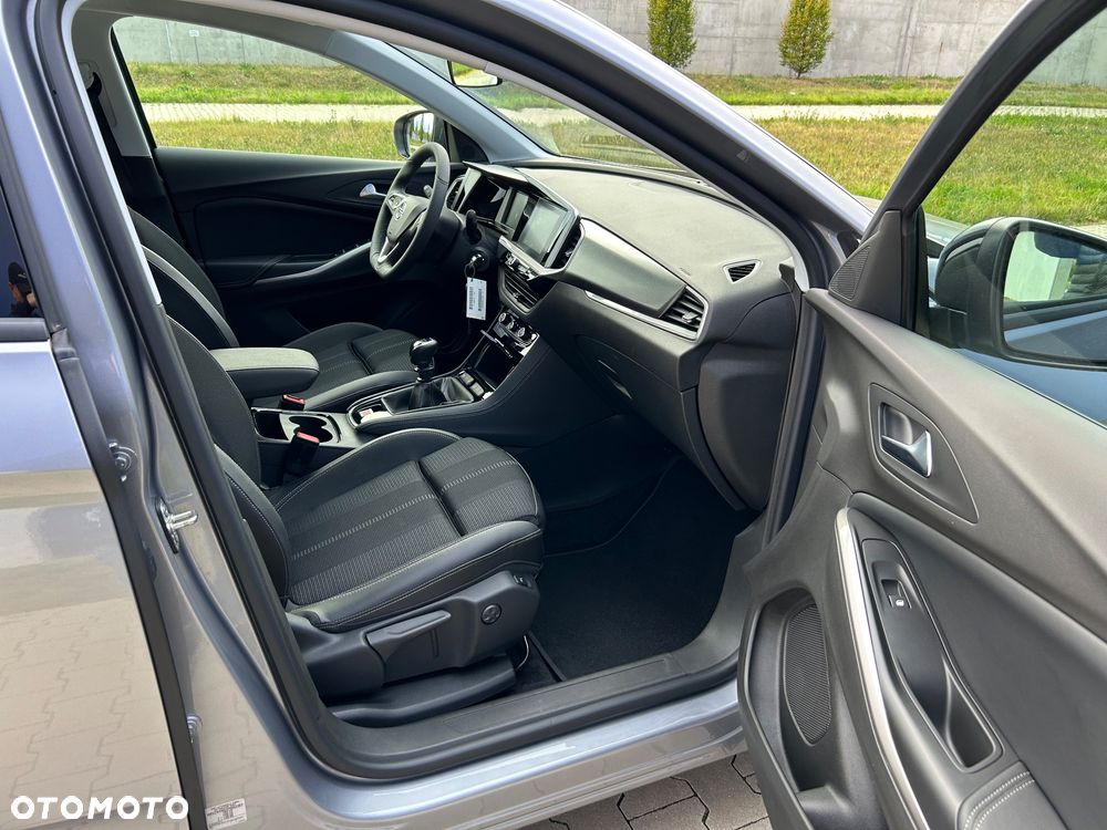 Opel Grandland X - 21