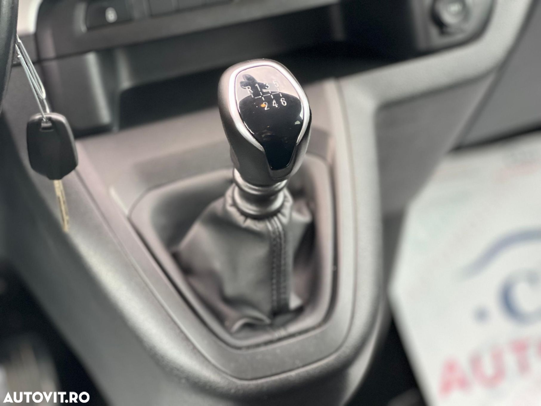 Opel vivaro - 21