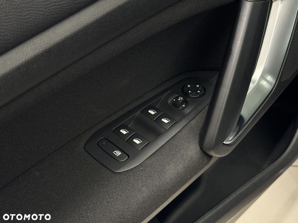 Peugeot 308 1.2 PureTech GPF Active Pack Business S&S - 20