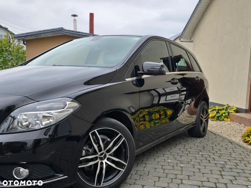 Mercedes-Benz Klasa B 180 CDI (BlueEFFICIENCY) 7G-DCT - 3