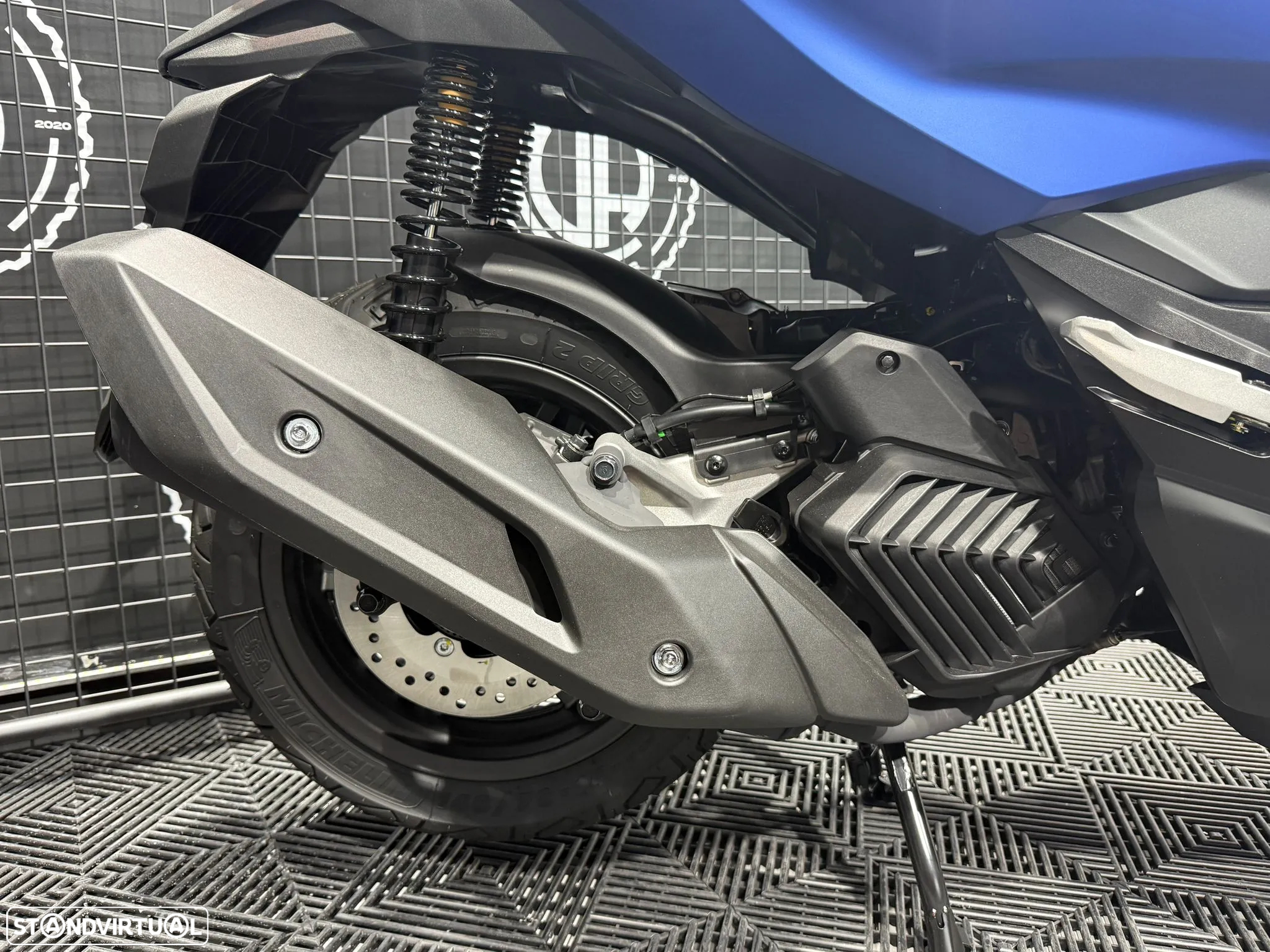 Honda Forza 125 - 8