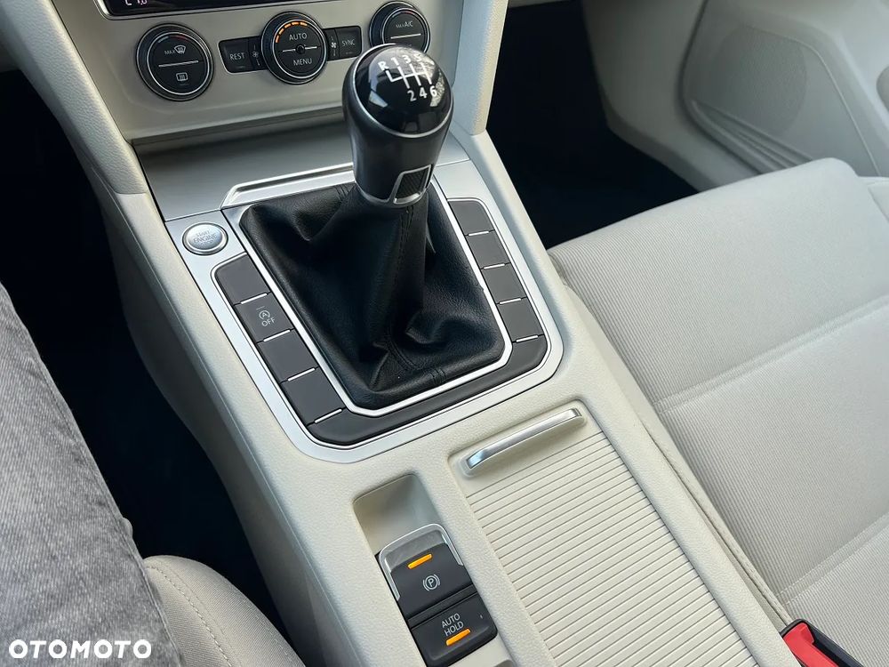 Skoda Octavia 2.0 TDI SCR Style - 16