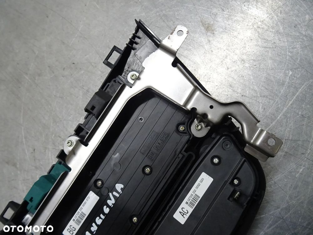 OPEL INSIGNIA A 08-12 2.0 CDTI PANEL RADIA  STEROWANIA NAWIEWU 13273256 13273095 - 3