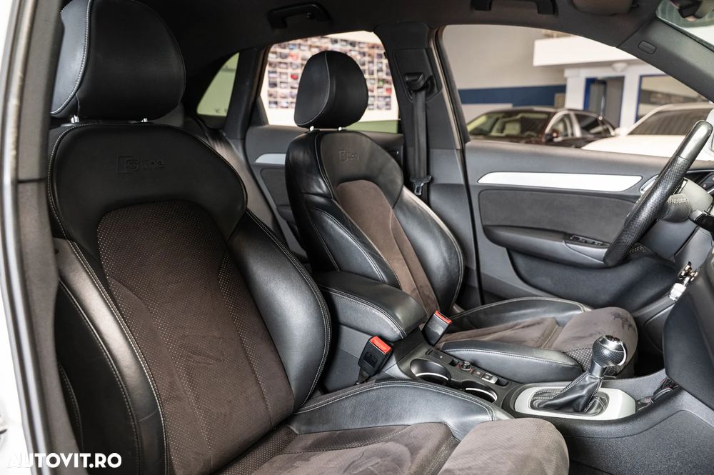 Audi Q3 2.0 TDI Quattro S tronic sport - 32