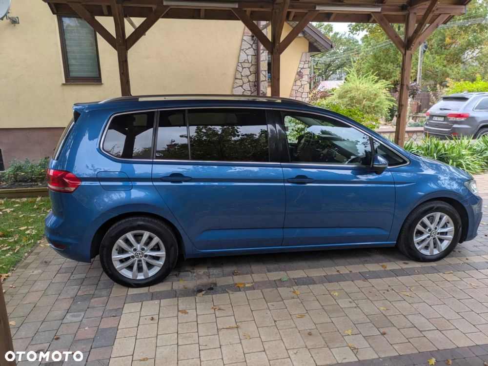 Volkswagen Touran - 7