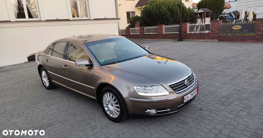 Volkswagen Phaeton - 21