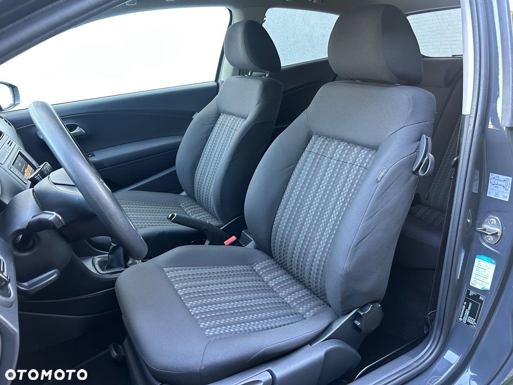 Volkswagen Polo 1.4 TDI (Blue Motion Technology) Trendline - 25