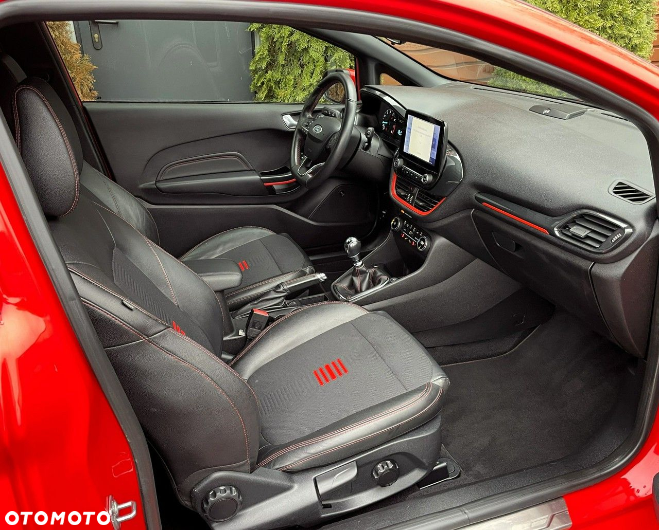 Ford Fiesta 1.0 EcoBoost S&S ST-LINE Red - 28