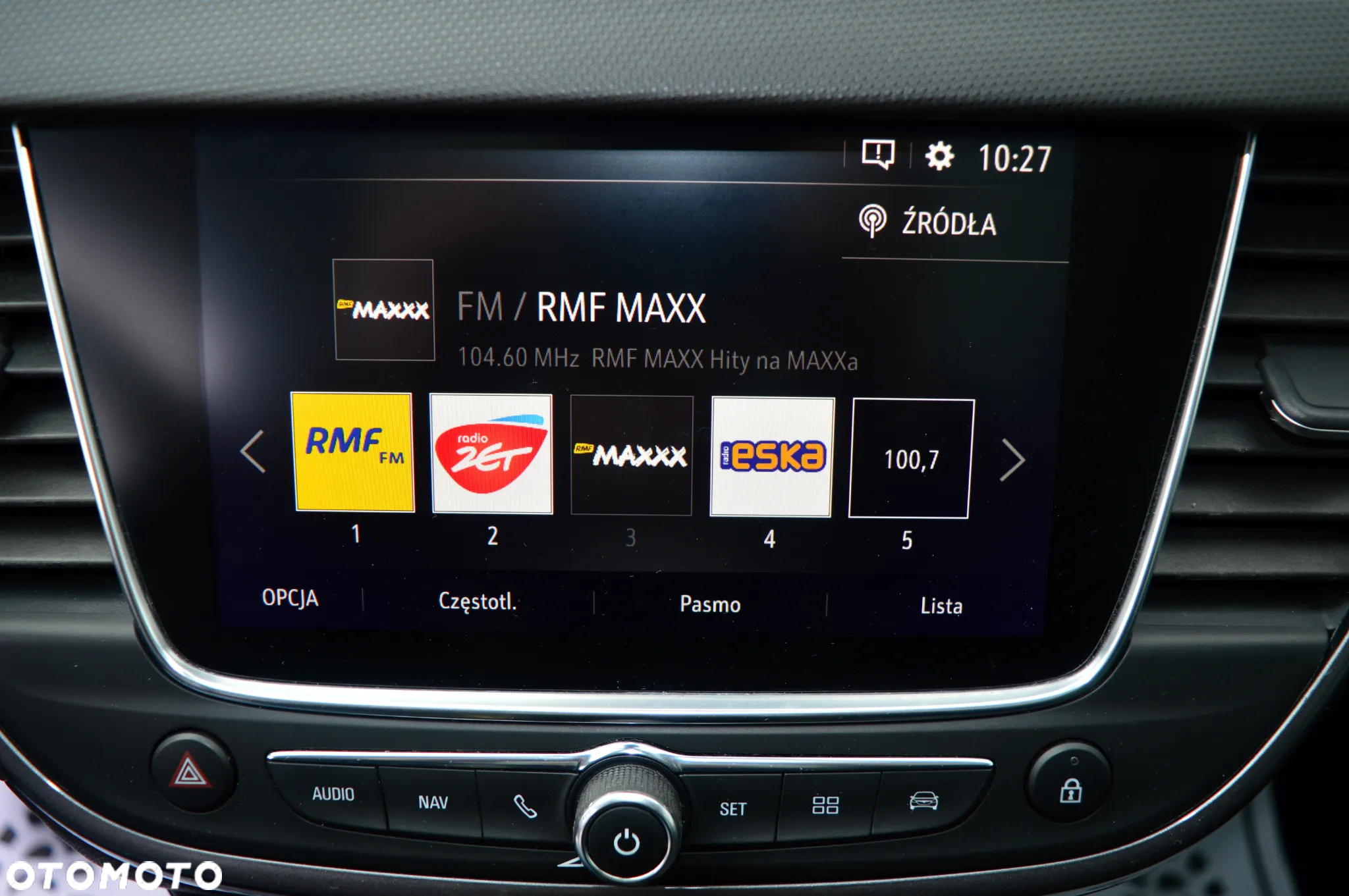 Opel Crossland X - 21