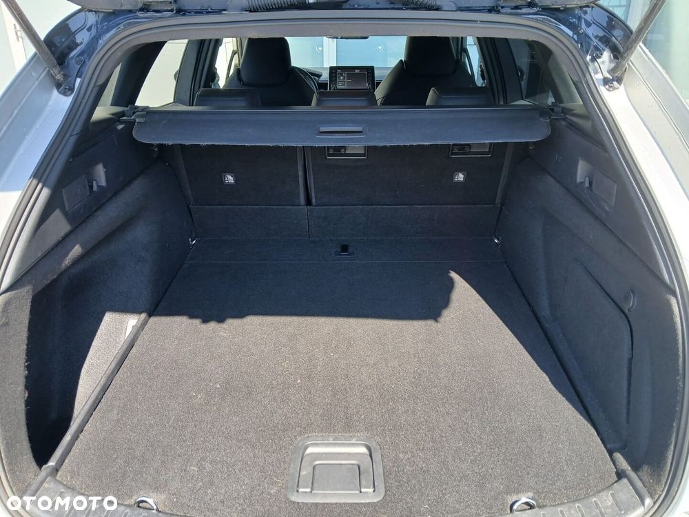 Toyota Corolla 2.0 Hybrid GR Sport - 37