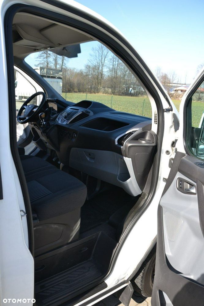 Ford Transit Custom - 18