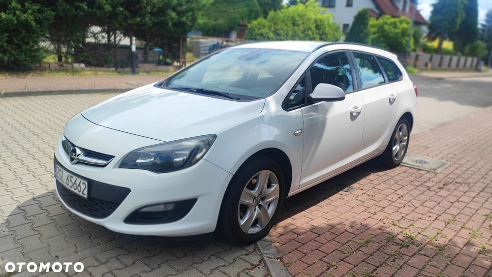 Opel Astra - 1
