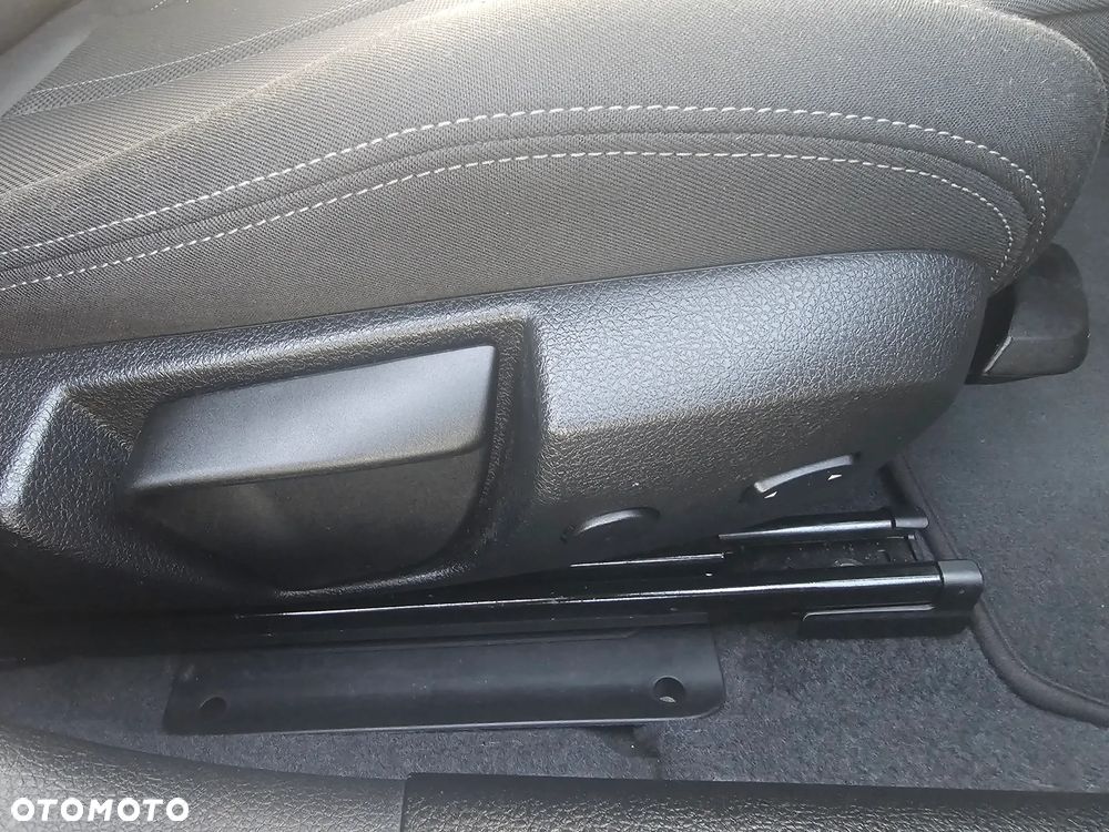 BMW Seria 1 118i Edition M Sport Shadow - 18