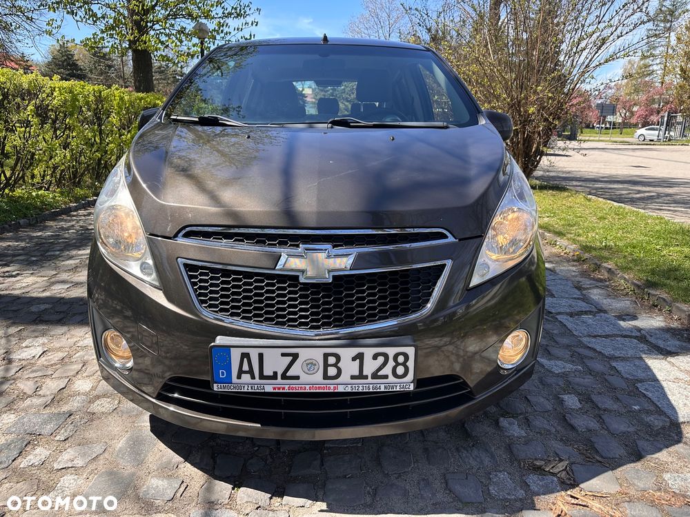 Chevrolet Spark 1.0 LT - 26