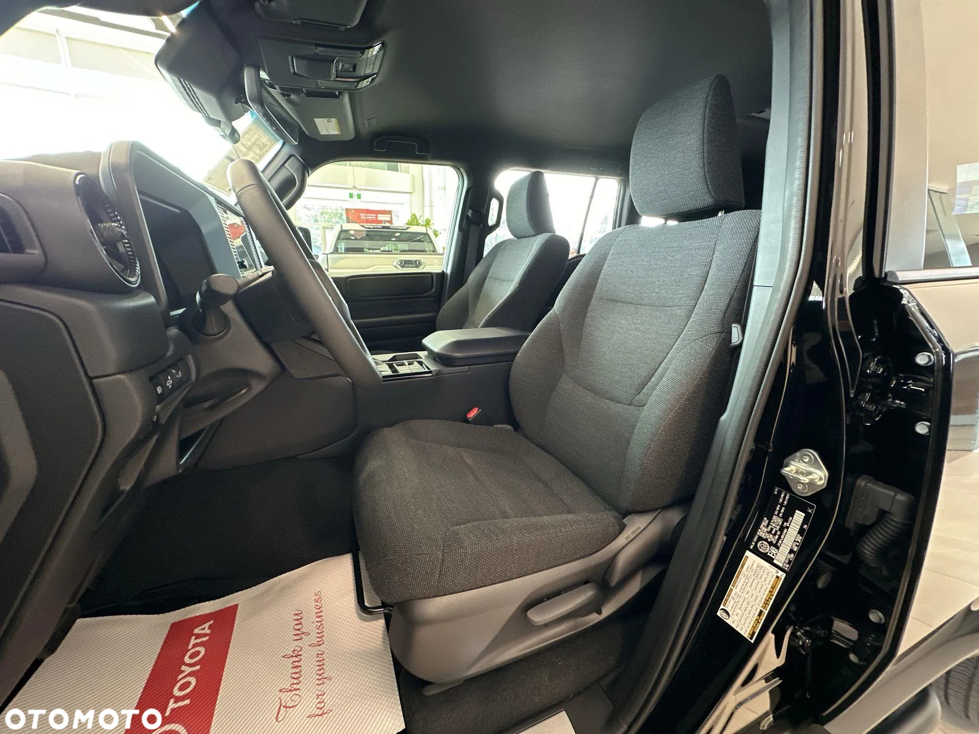 Toyota Land Cruiser - 9