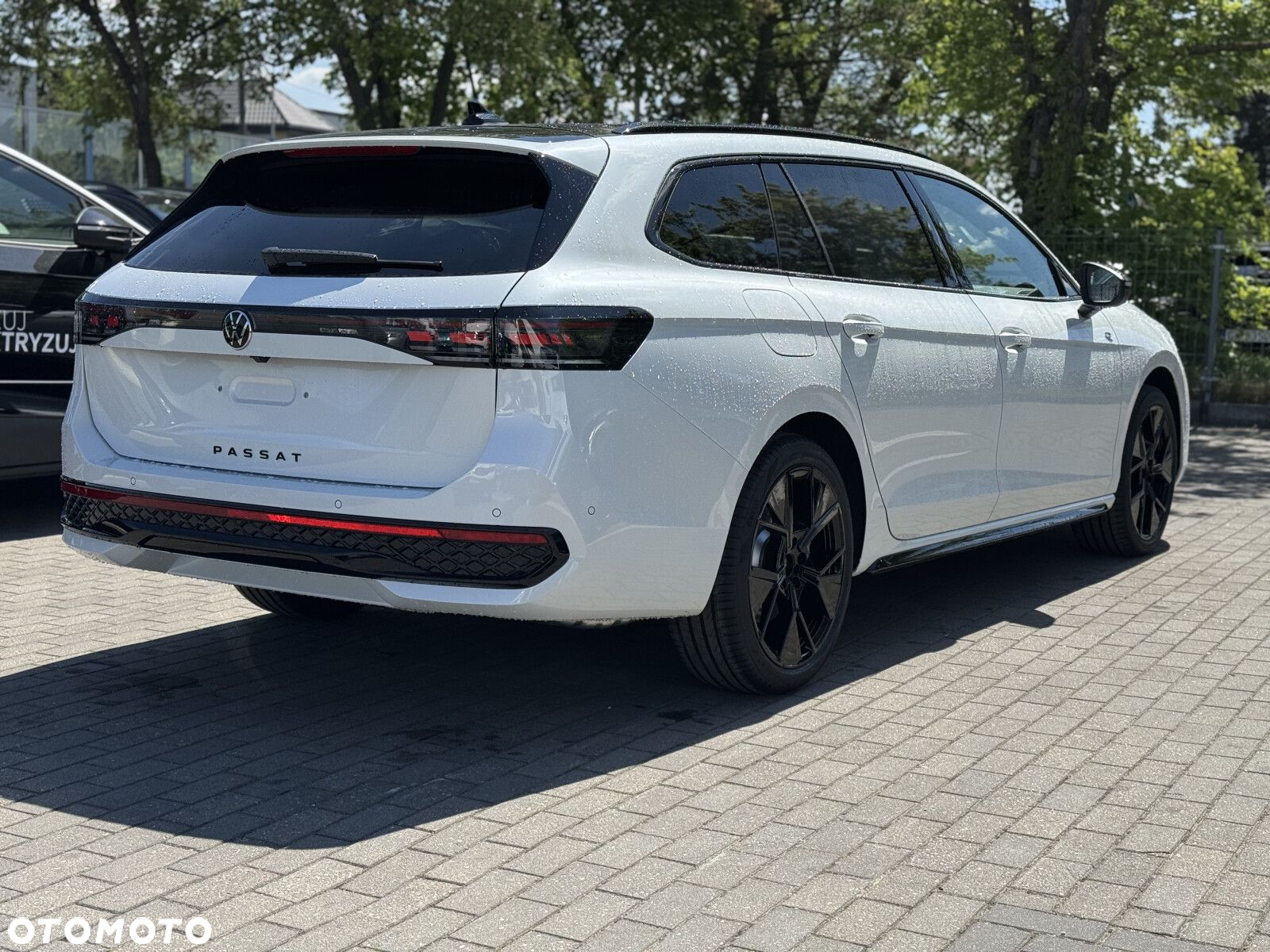 Volkswagen Passat - 18