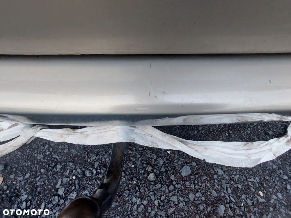 OPEL ZAFIRA B II ZDERZAK TYLNY TYŁ KOMPLETNY Z167 62/11 - 2