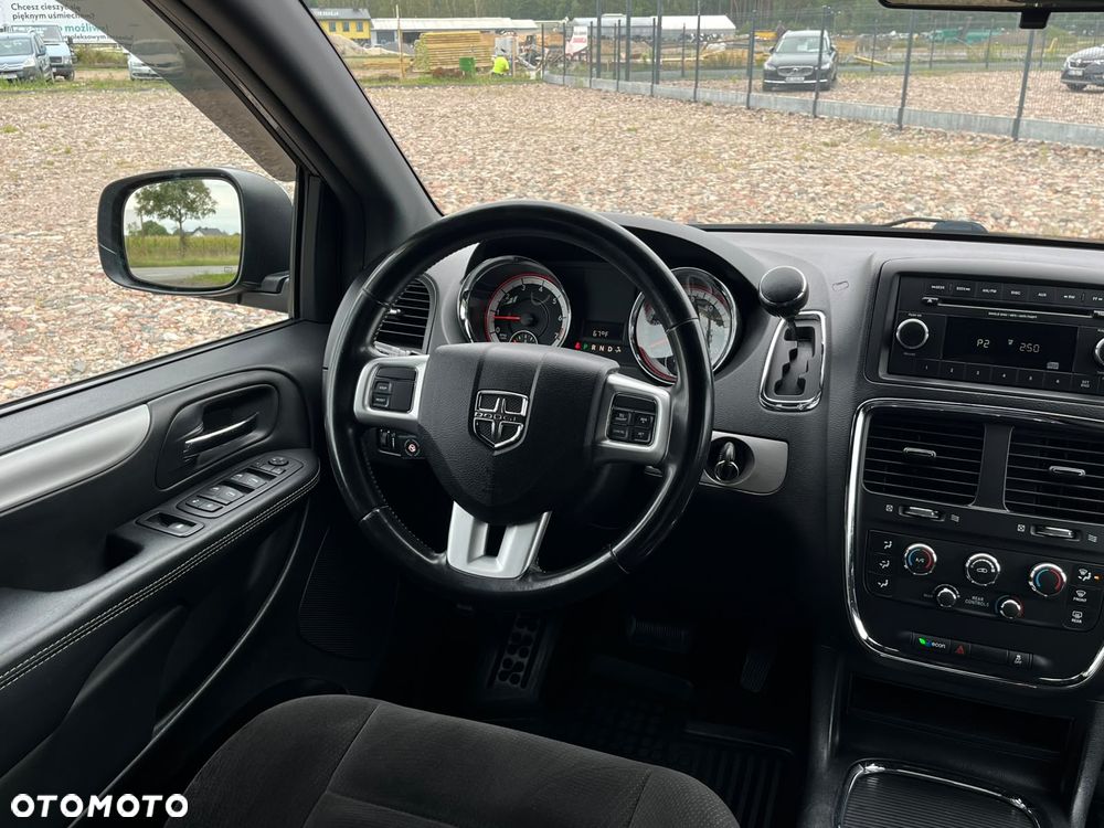 Dodge Grand Caravan 3.6 Express - 11