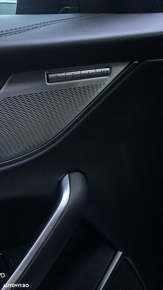 Jaguar F-Pace D200 AWD S - 17