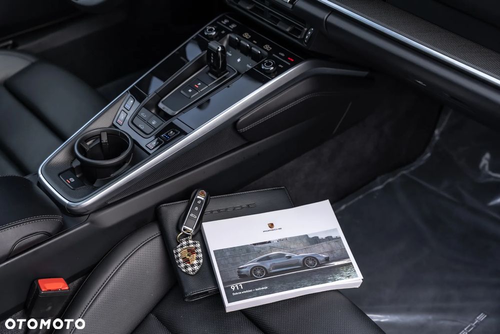 Porsche 911 Turbo S - 40